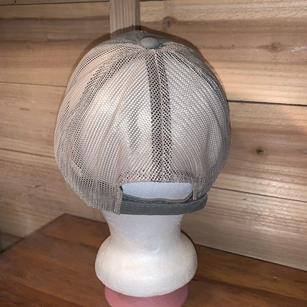 Ducks Unlimited Hat Cap Strap Back OSFM Green Silver Outline Mesh Trucker Mens